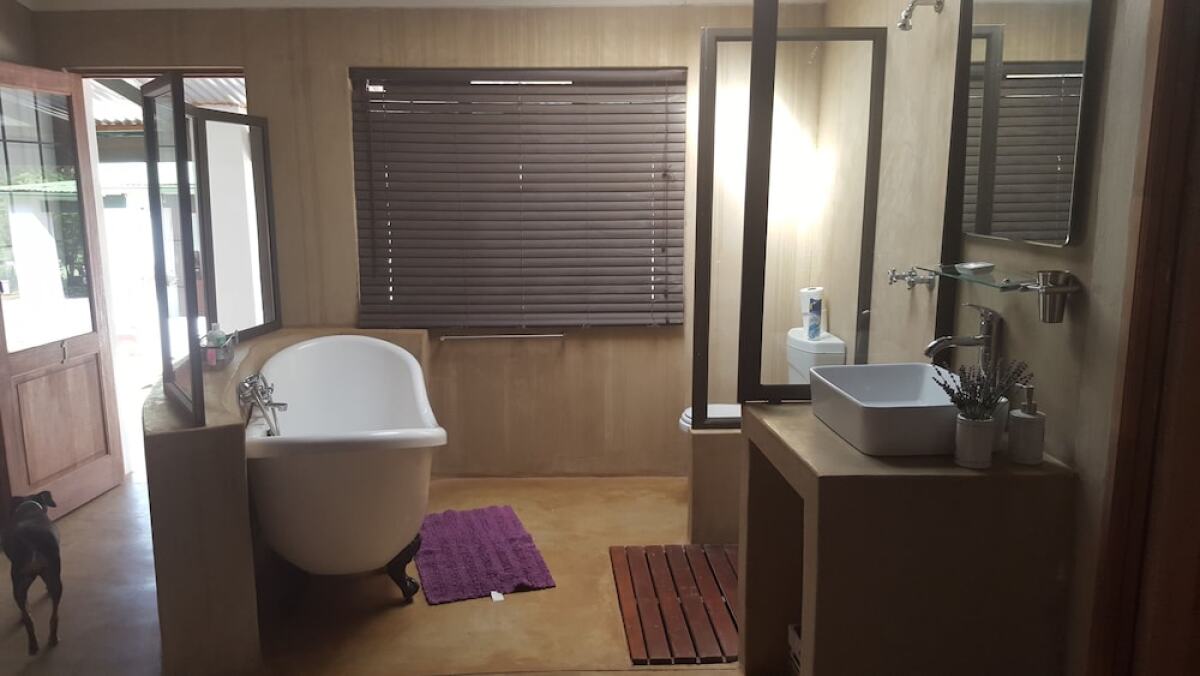 Thandile Country Lodge