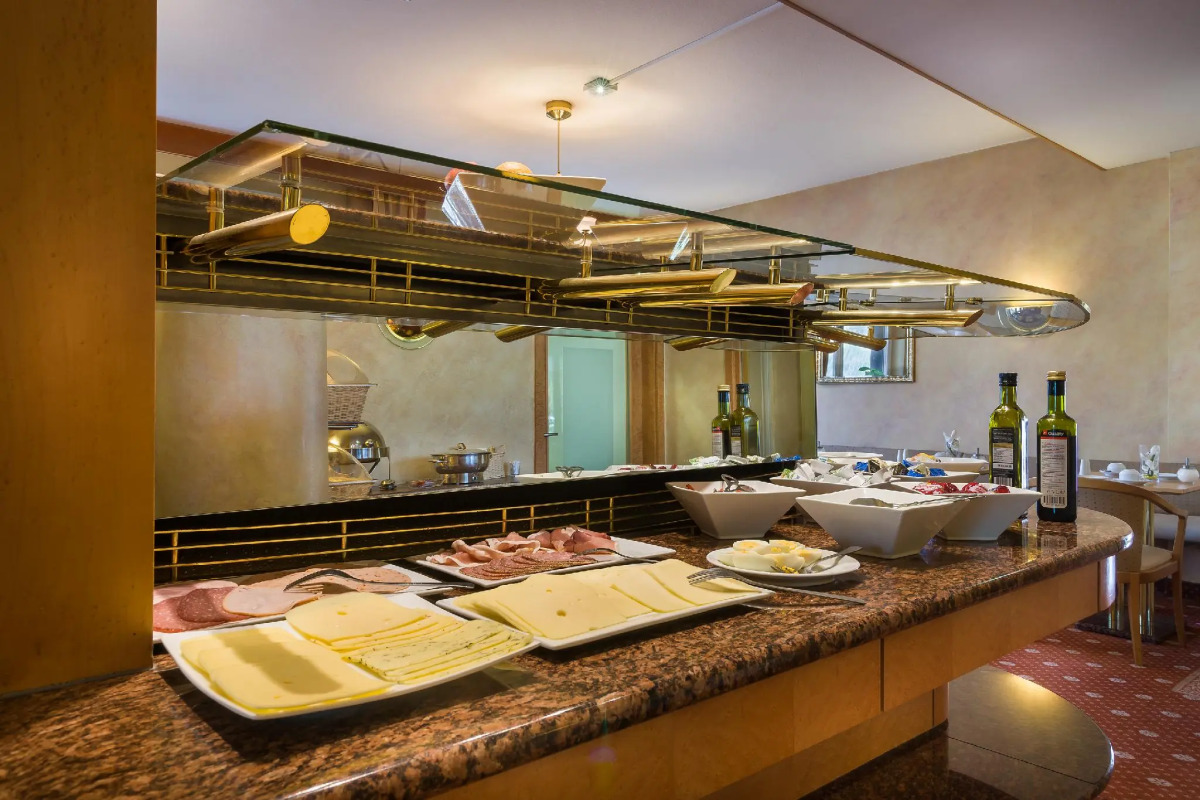 PLAZA INN Rieker Stuttgart Hauptbahnhof