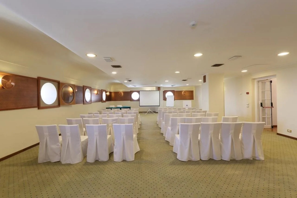 Excelsior Palace Hotel