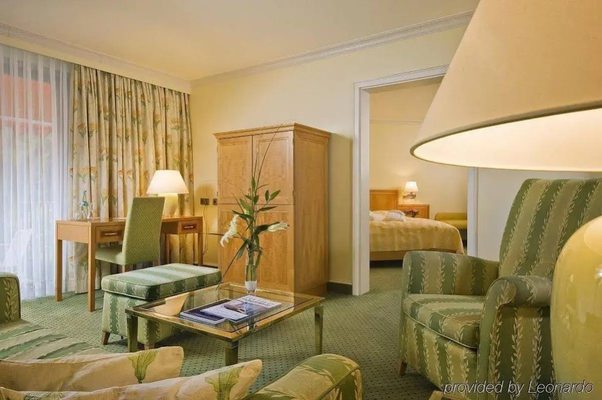 Badischer Hof Baden-Baden - Leonardo Limited Edition