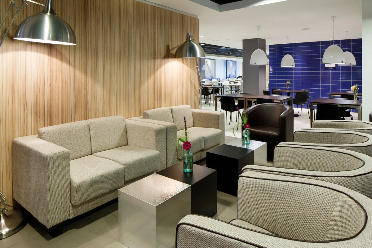 Holiday Inn Express Rotterdam - Central Station by IHG