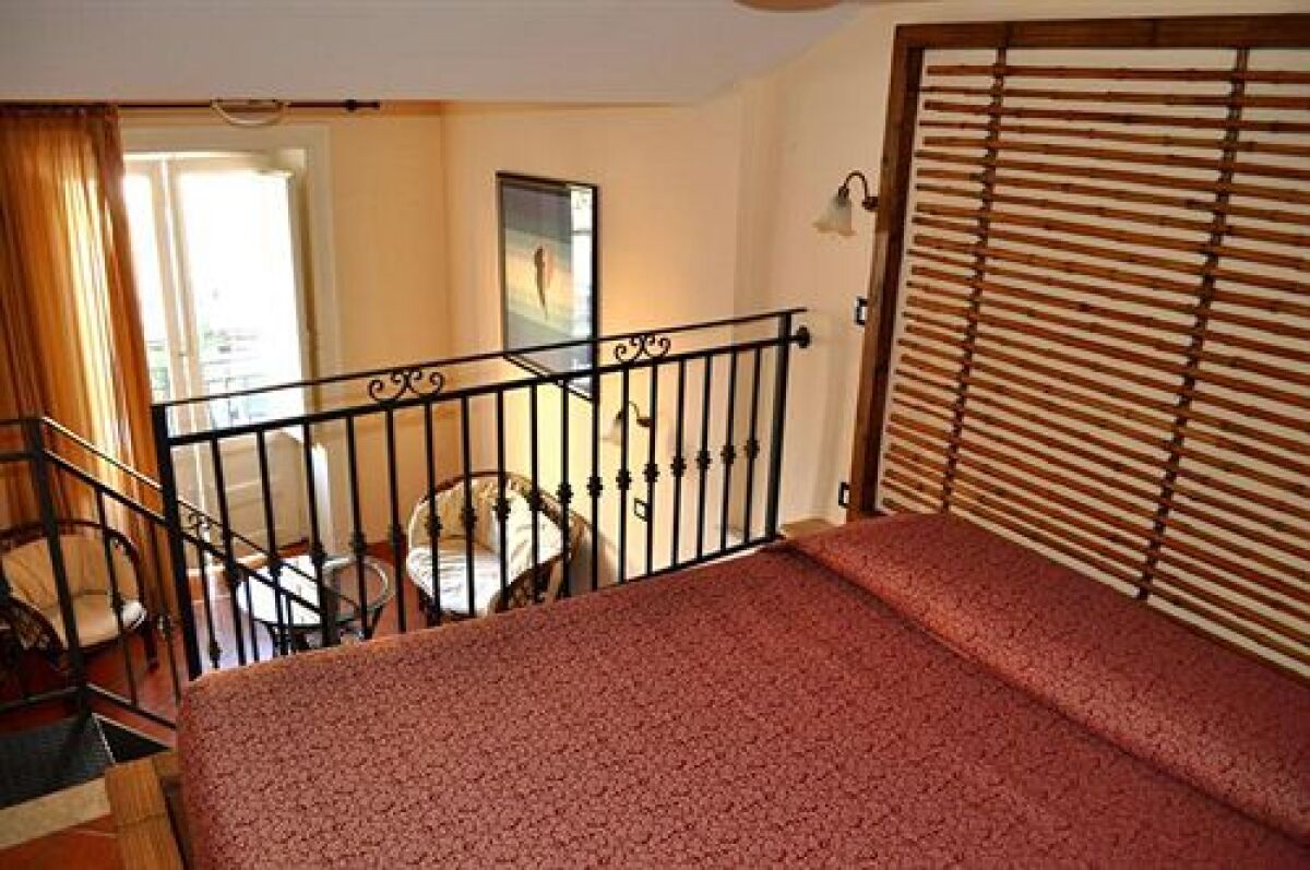 Kalamarina Rooms B&B