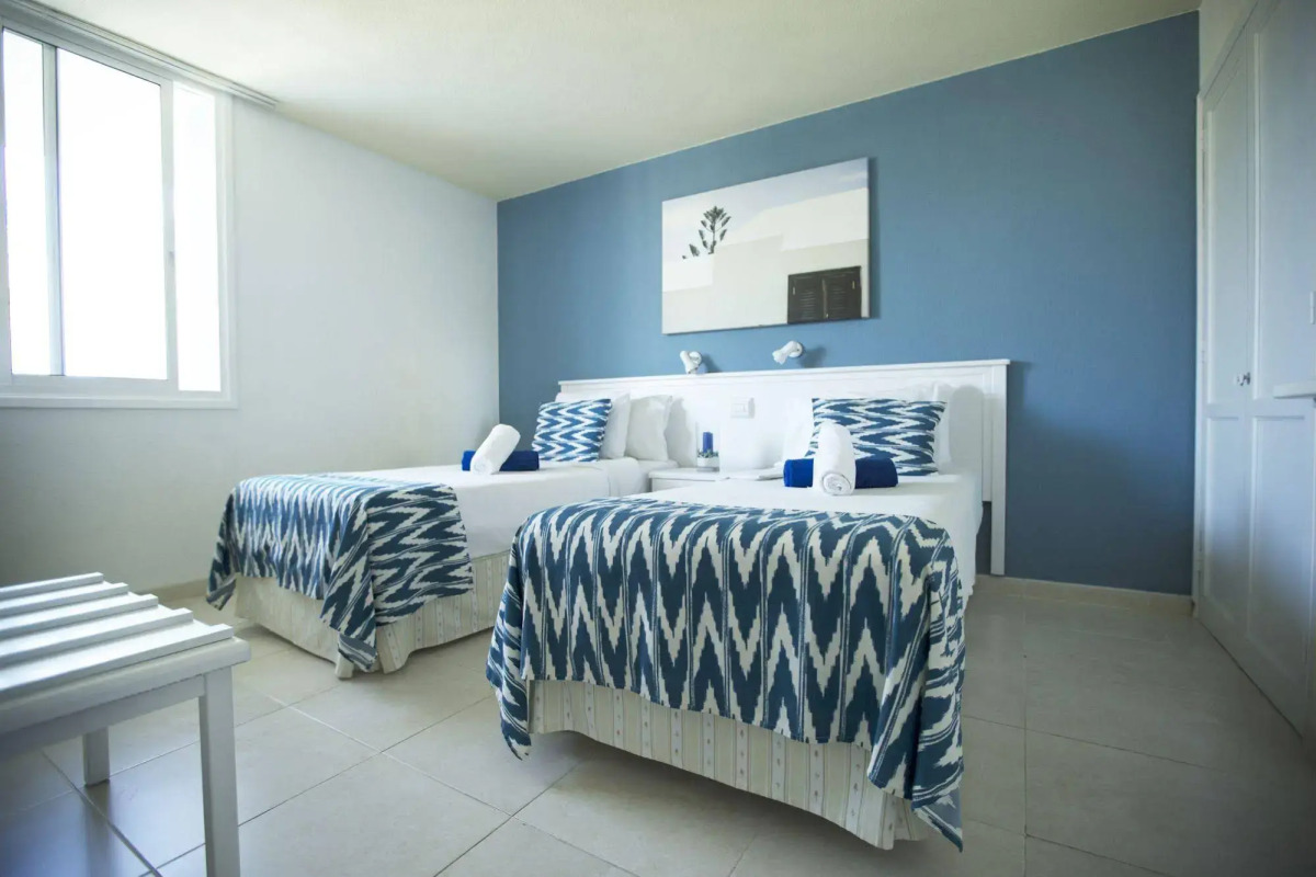 Aparthotel Playa del Sol - Adults Only