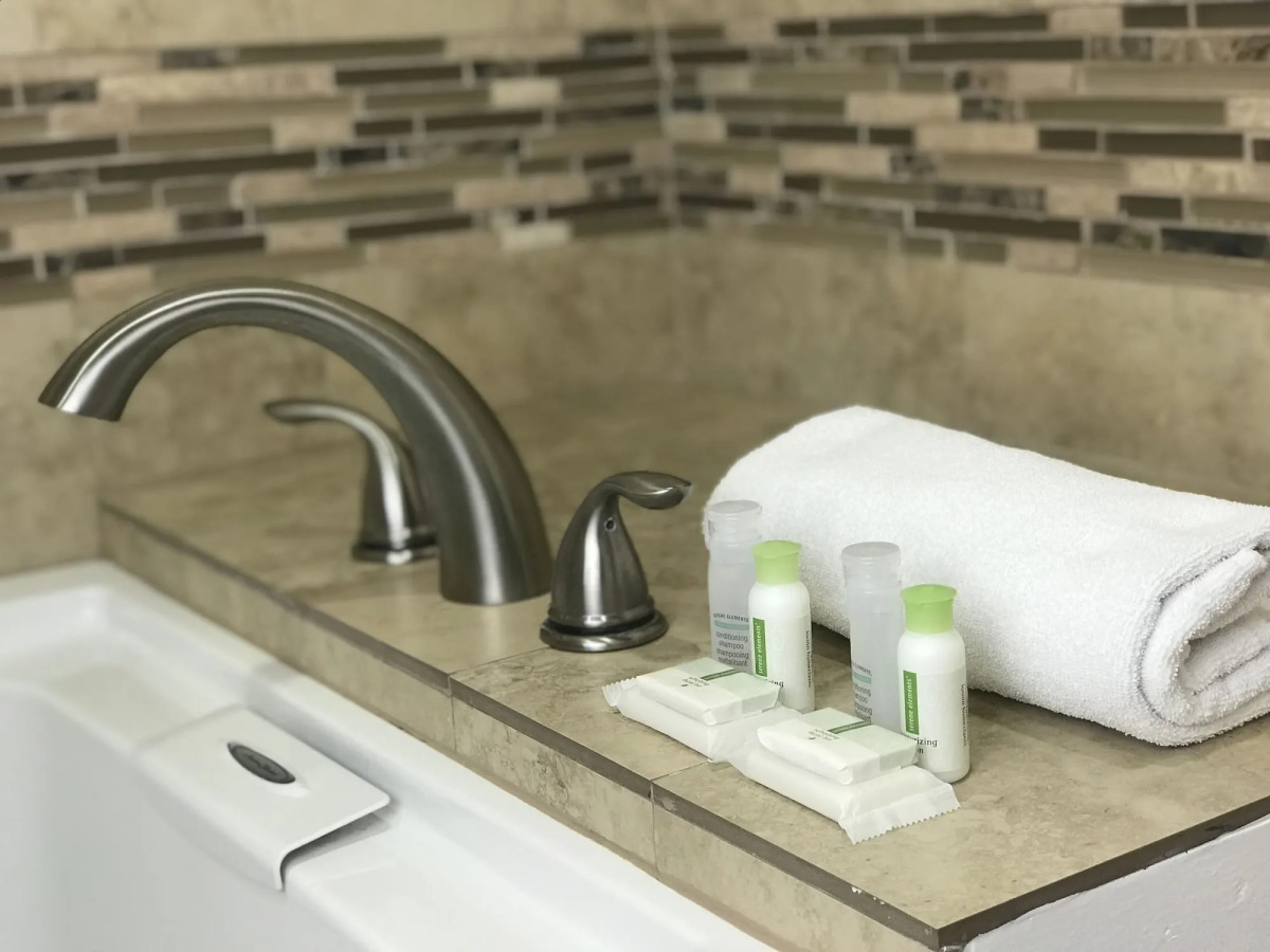 Nite Inn - Walking Distance to Universal Studios Hollywood