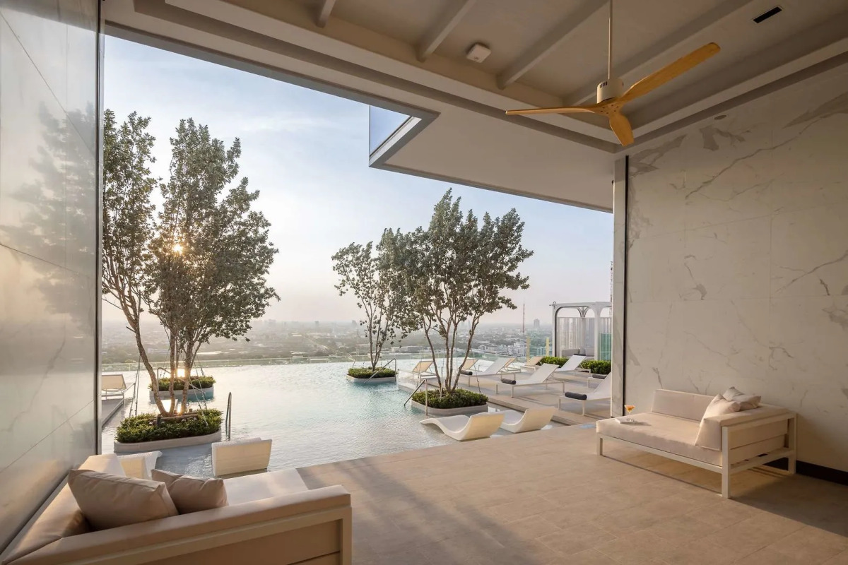 Eastin Grand Hotel Phayathai