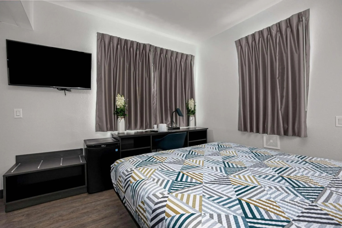 Motel 6 San Diego, CA - Downtown