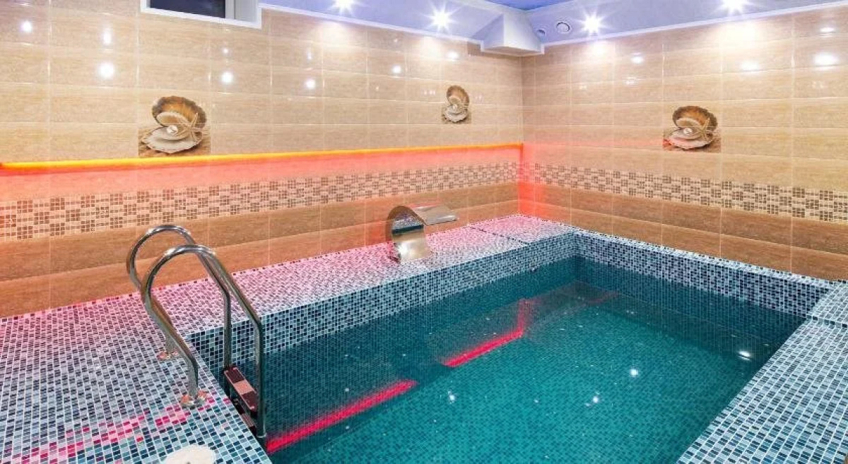 Отель «Элегант»