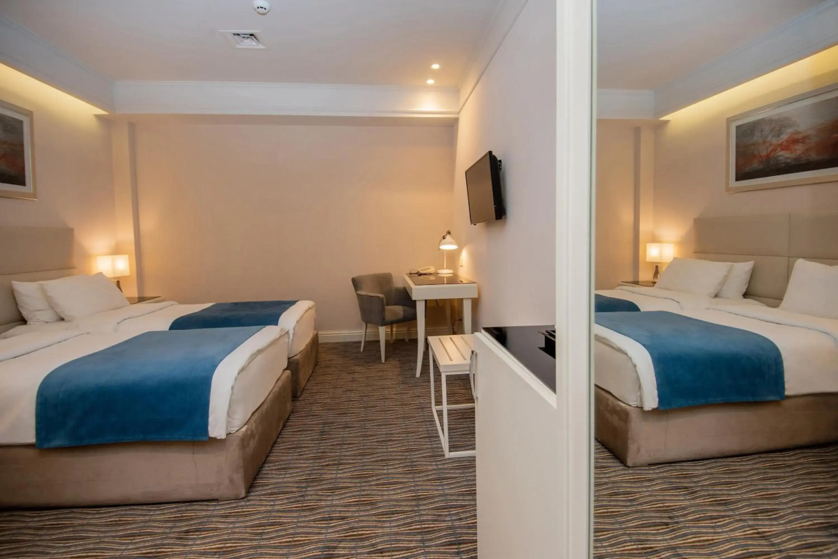 Отель City Avenue