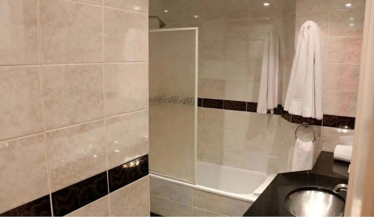 Centuria Hotel Buenos Aires