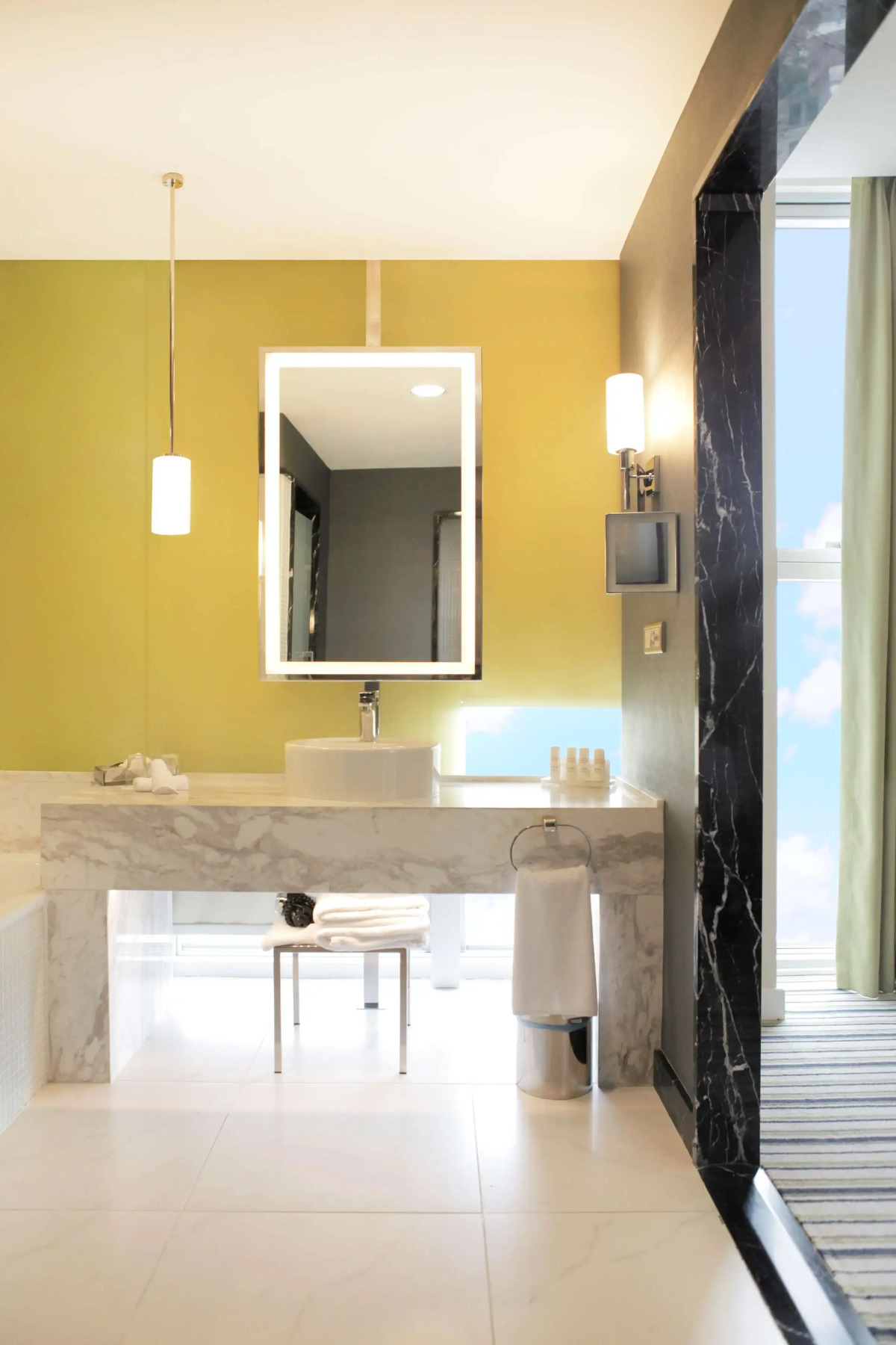 Radisson Blu Hotel Батуми