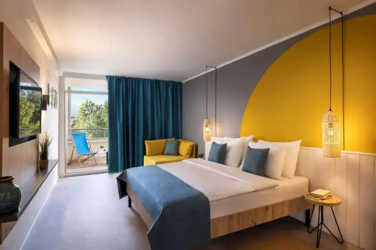 Sunny Baška Hotel by Valamar, ex Corinthia