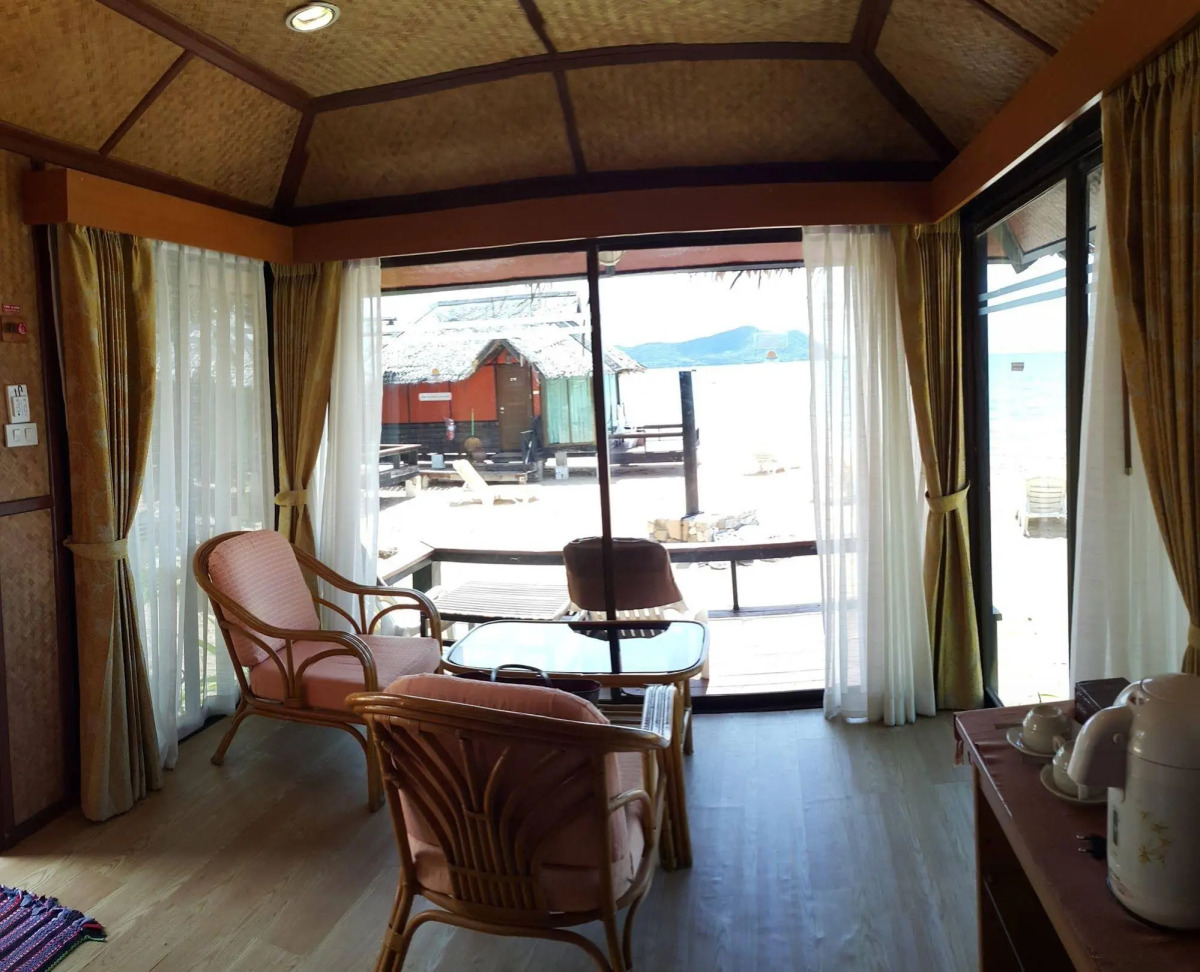 Sunset Village Beach Resort