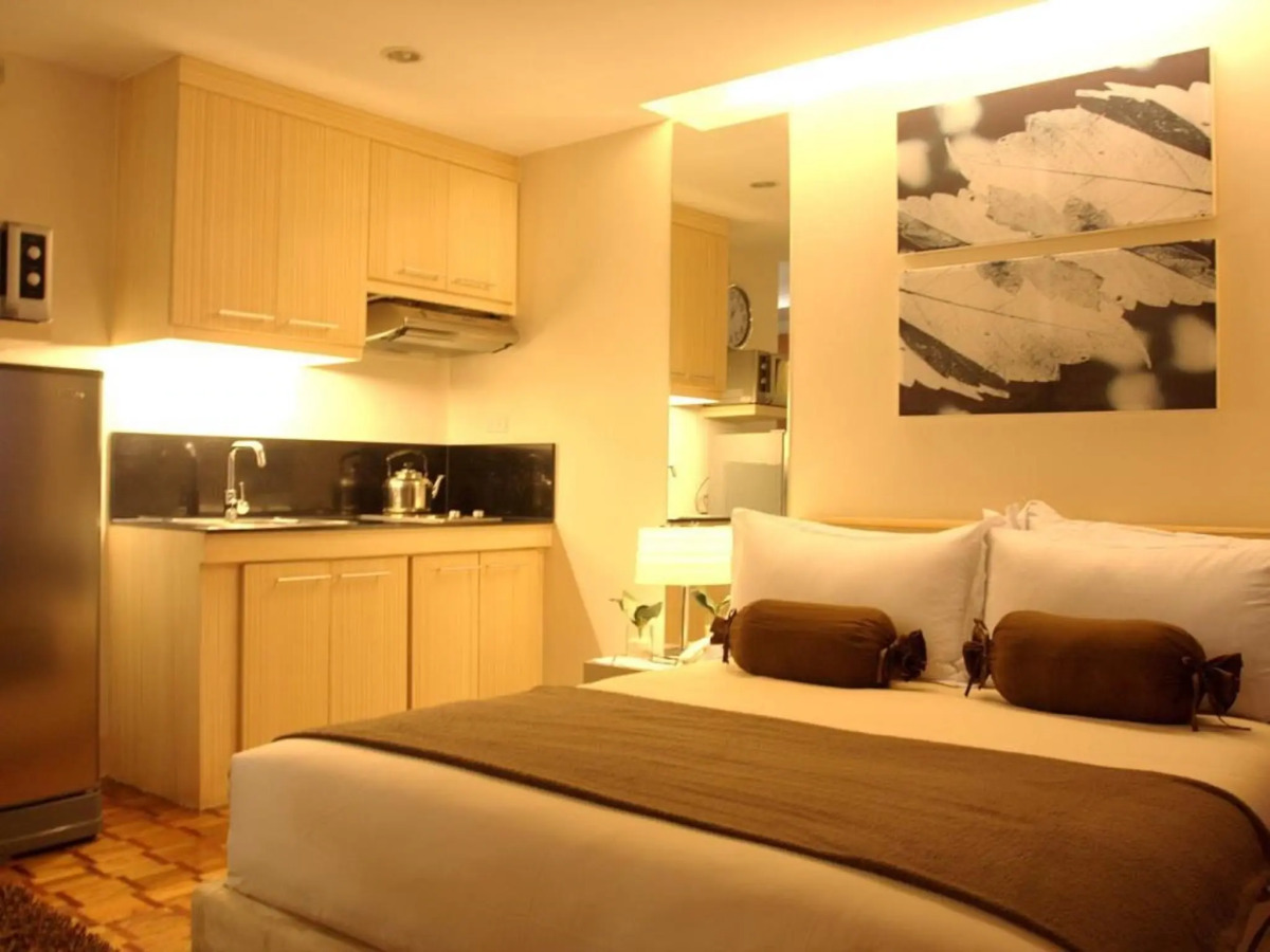 Prince Plaza II Hotel