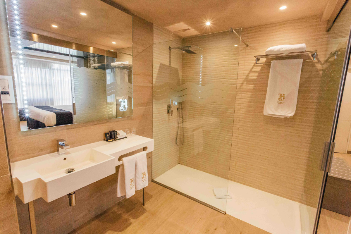 Hugo's Boutique Hotel - Adults Only