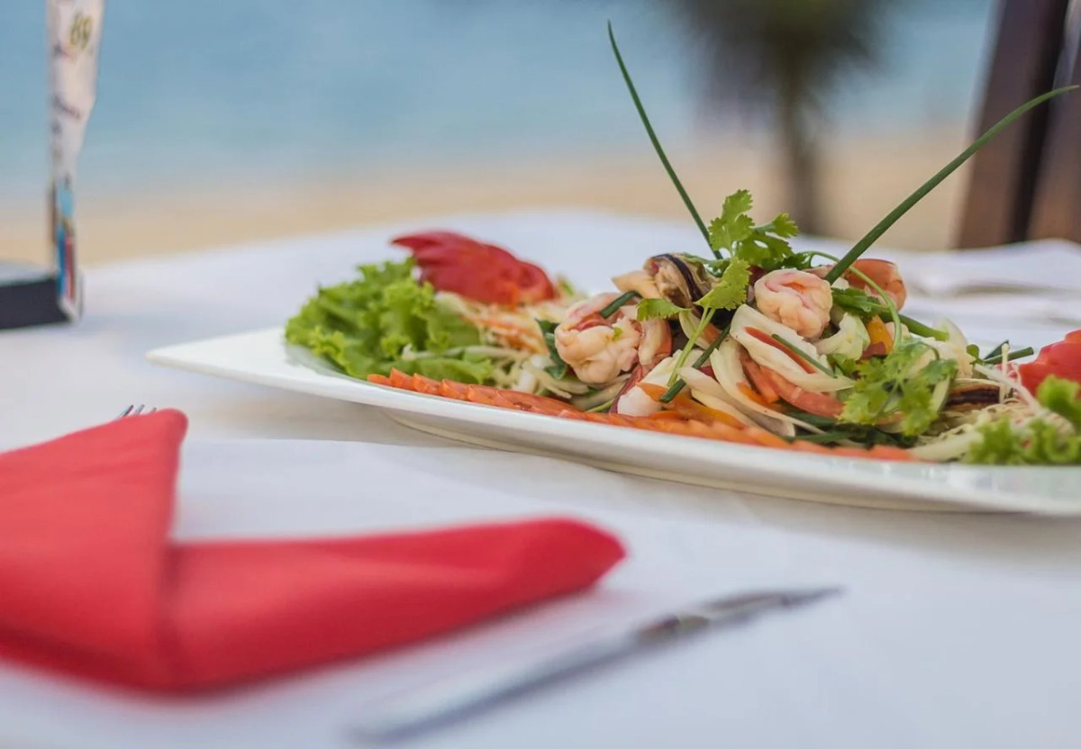 Coco Palm Beach Resort