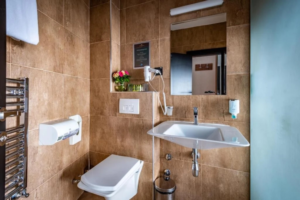 Отель Amsterdam 