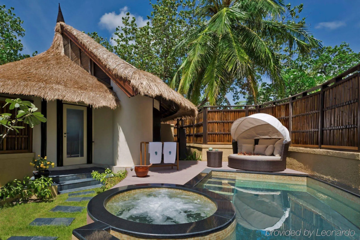 Отель Banyan Tree Vabbinfaru