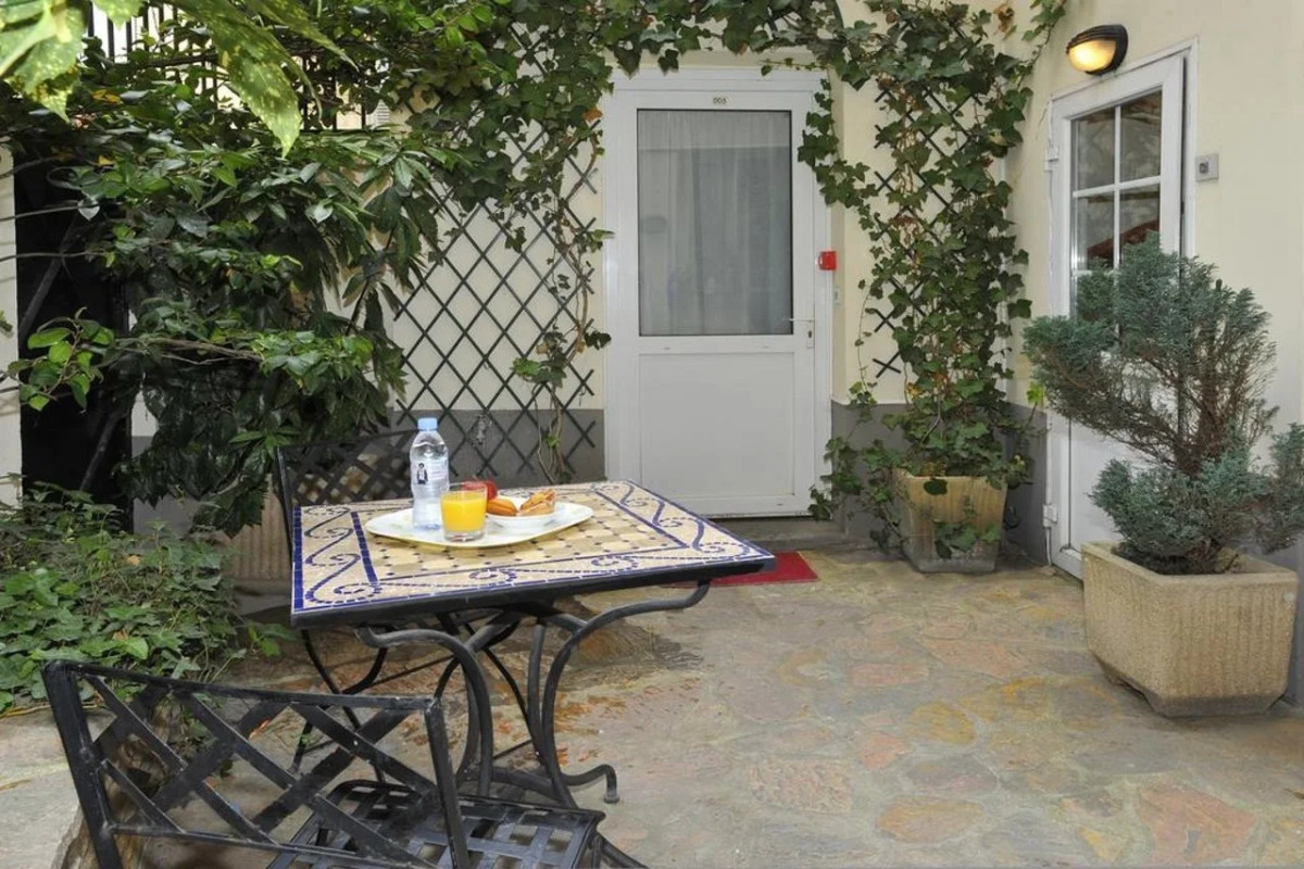 Hotel Carladez Cambronne