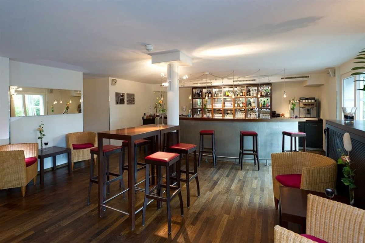 Apart-Hotel Zurich Airport