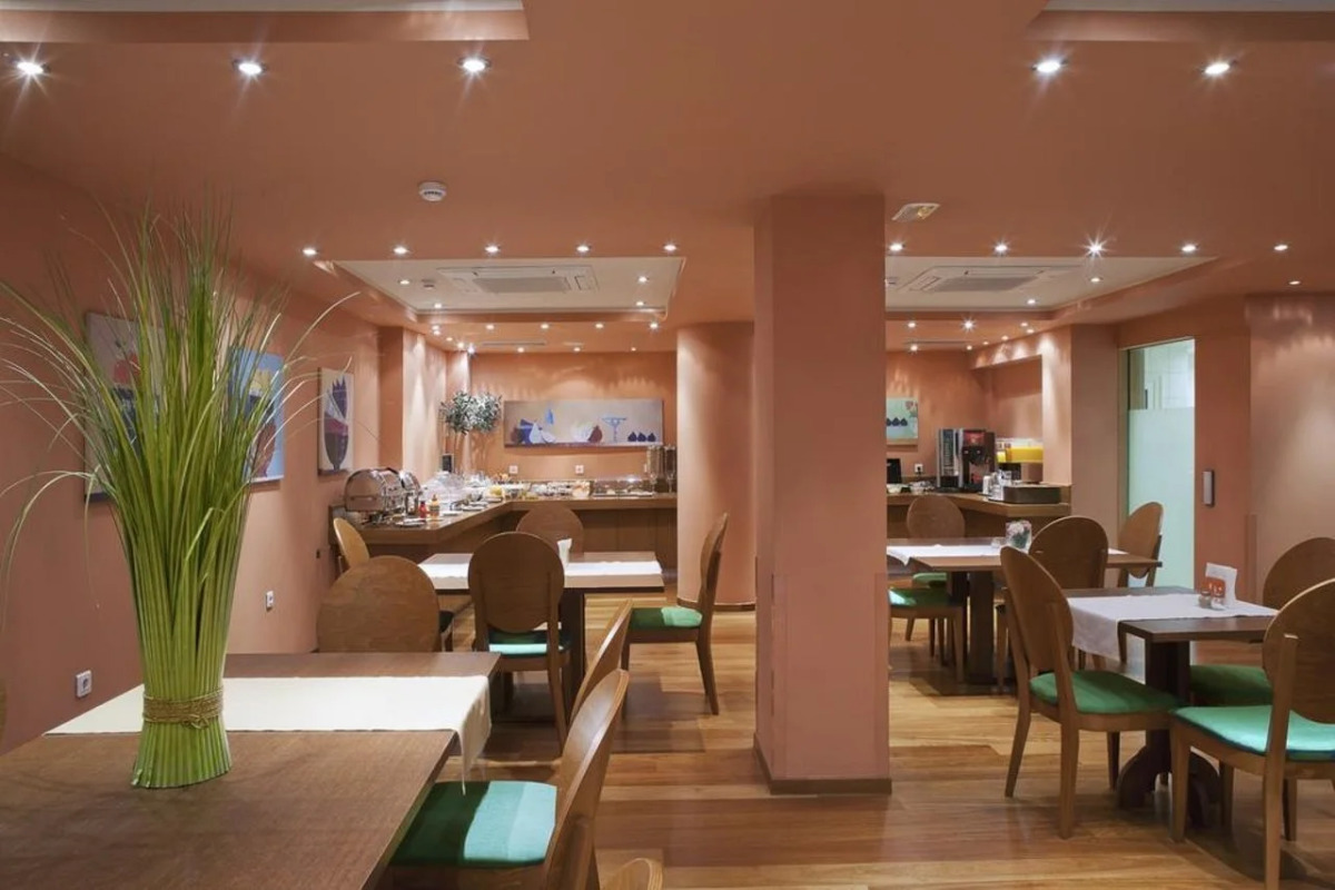 Отель Athens Center Square