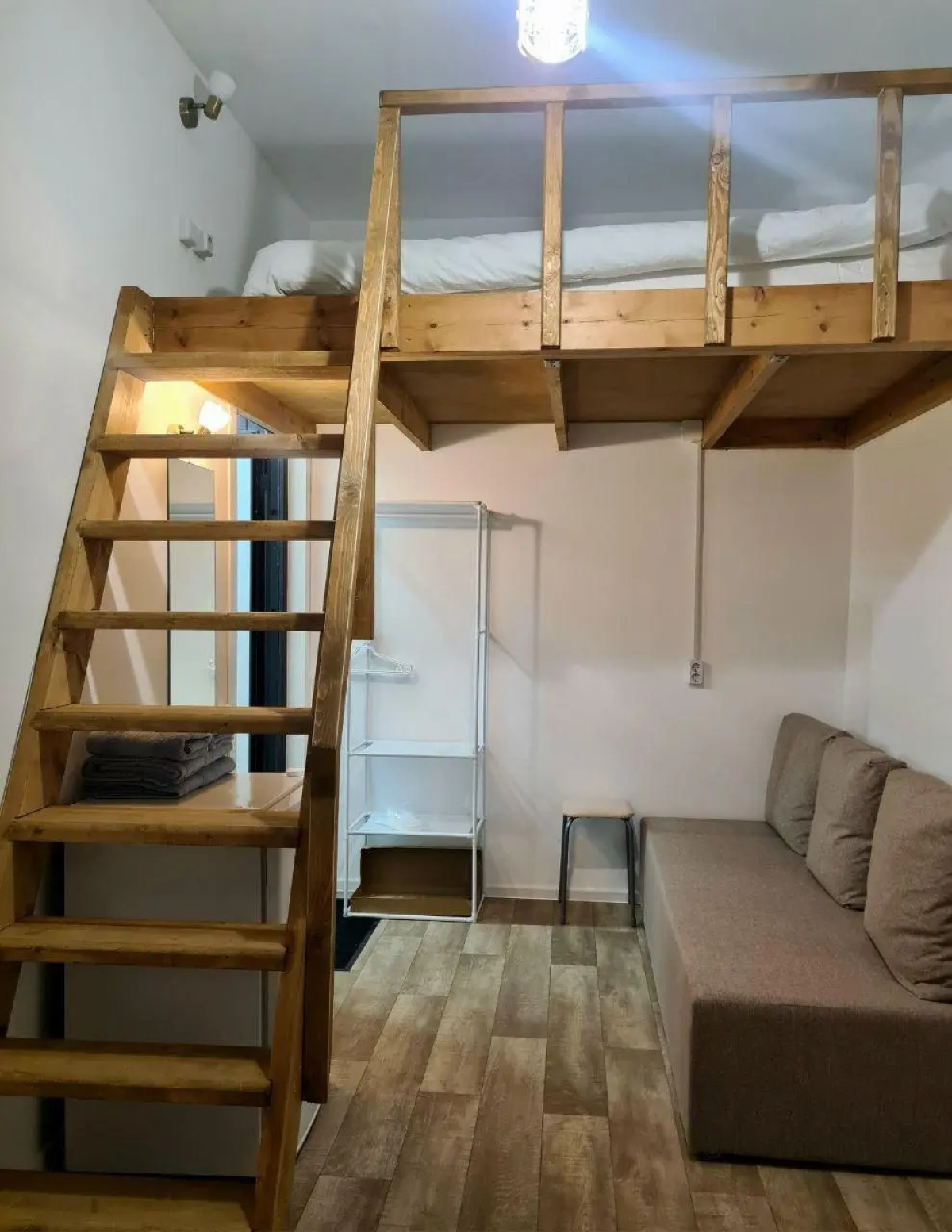 Апартаменты на площади Ленина 12/20