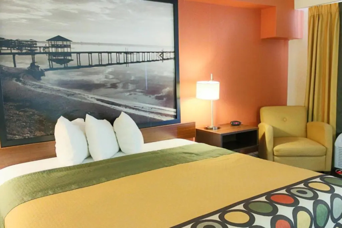 Super 8 by Wyndham Orlando International Drive