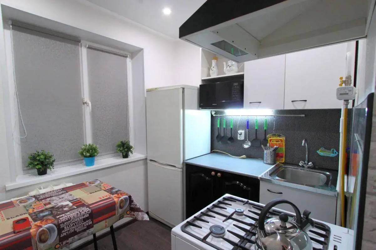 Апартаменты на улице Бредова 3