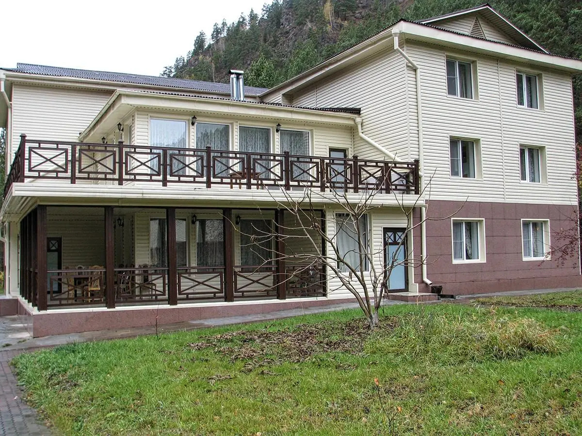 Отель «Ареда»