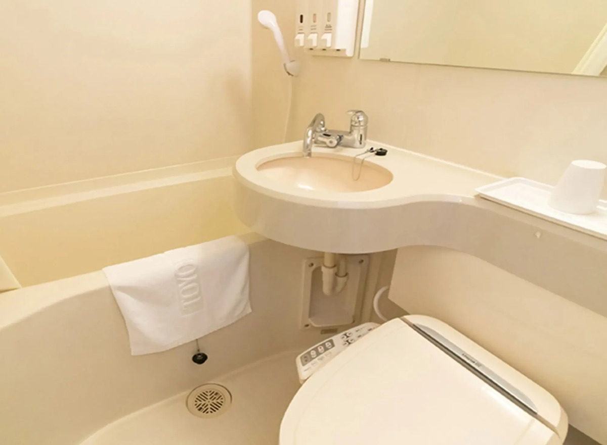 Toyoko Inn Yokohama Kannai