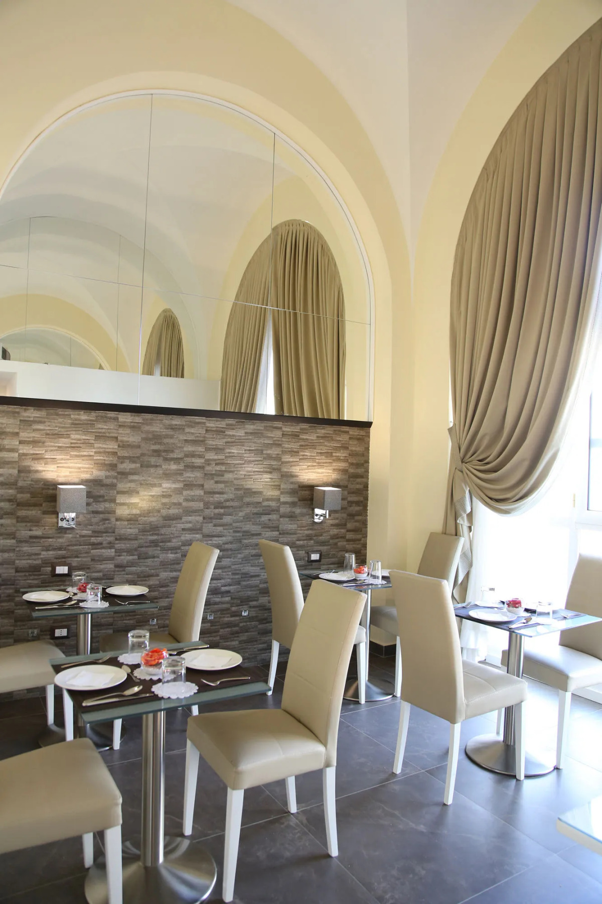 Boutique Hotel PIazza Charity