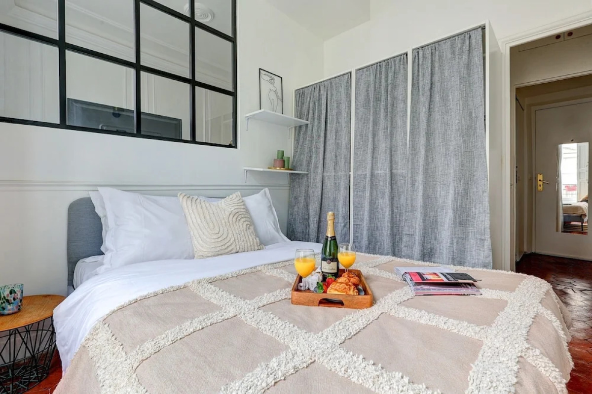 Chic 1BR Flat - Le Marais Charm