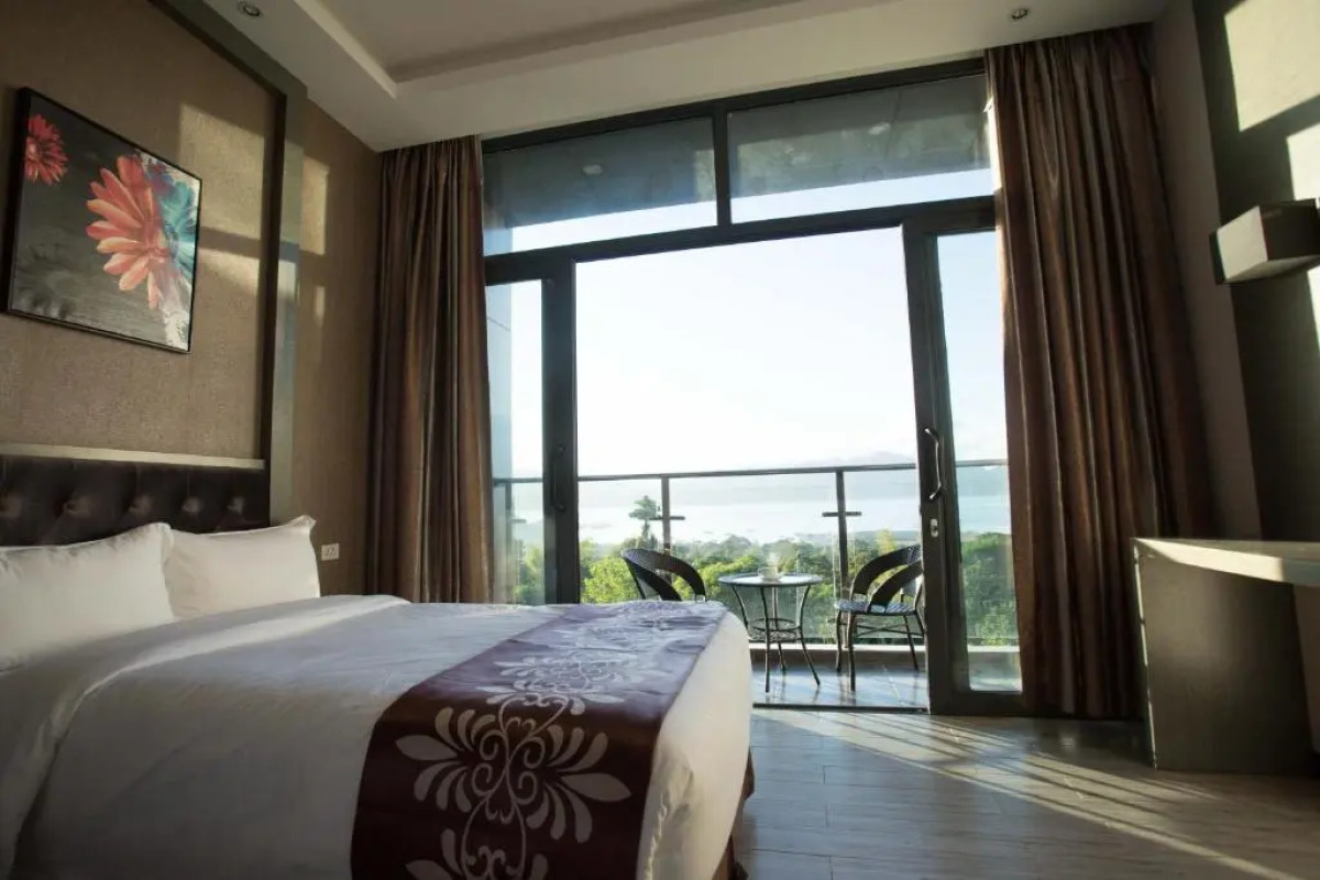 Vienna Hotel (Newly Renovated 2025)