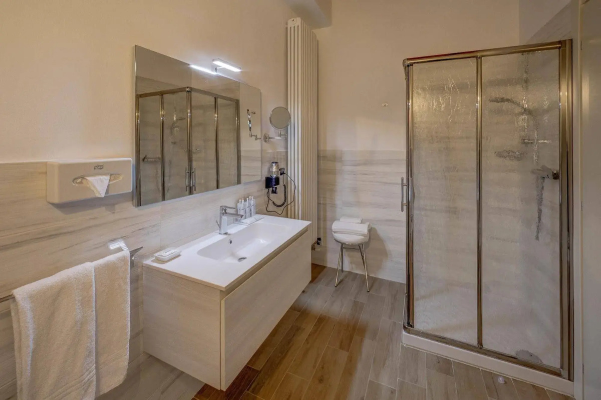 Hotel cortaccia sanvitale