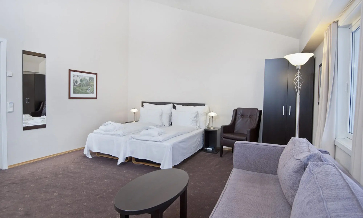 Отель Grand Skei