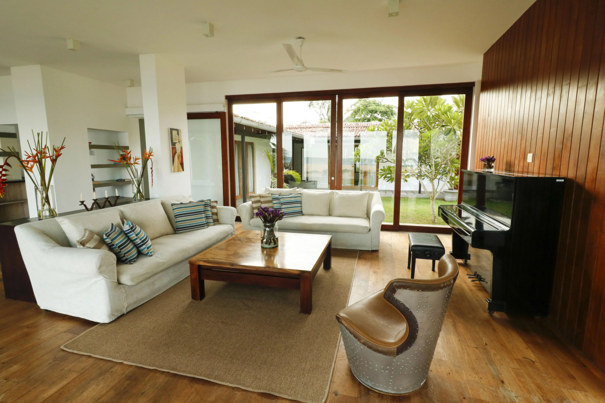 Ubuntu Beach Villas By Reveal