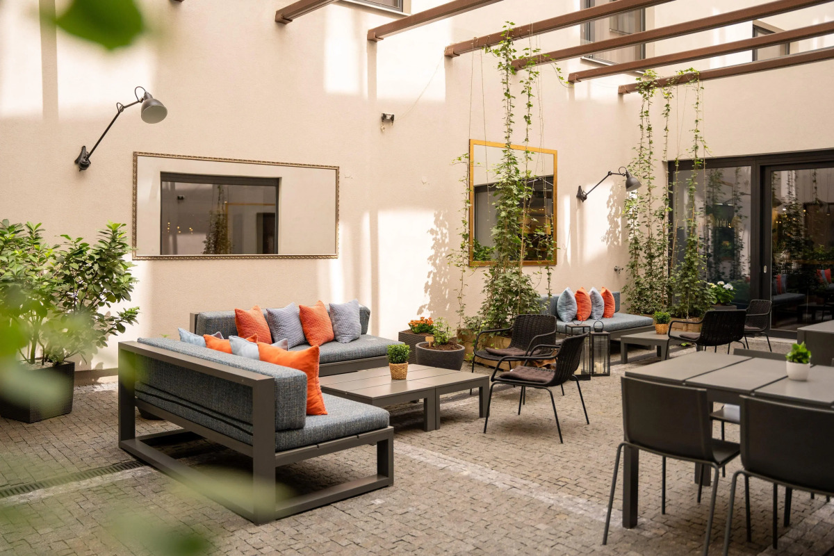 Отель INNSIDE by Melia Prague Old Town