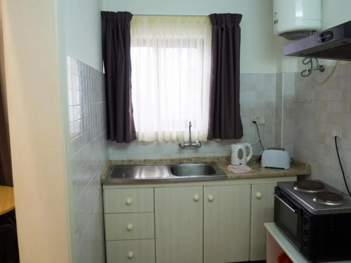 Huli Hotel & Apartments