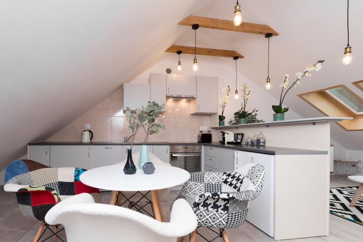 1898 Parkside Boutique Residence