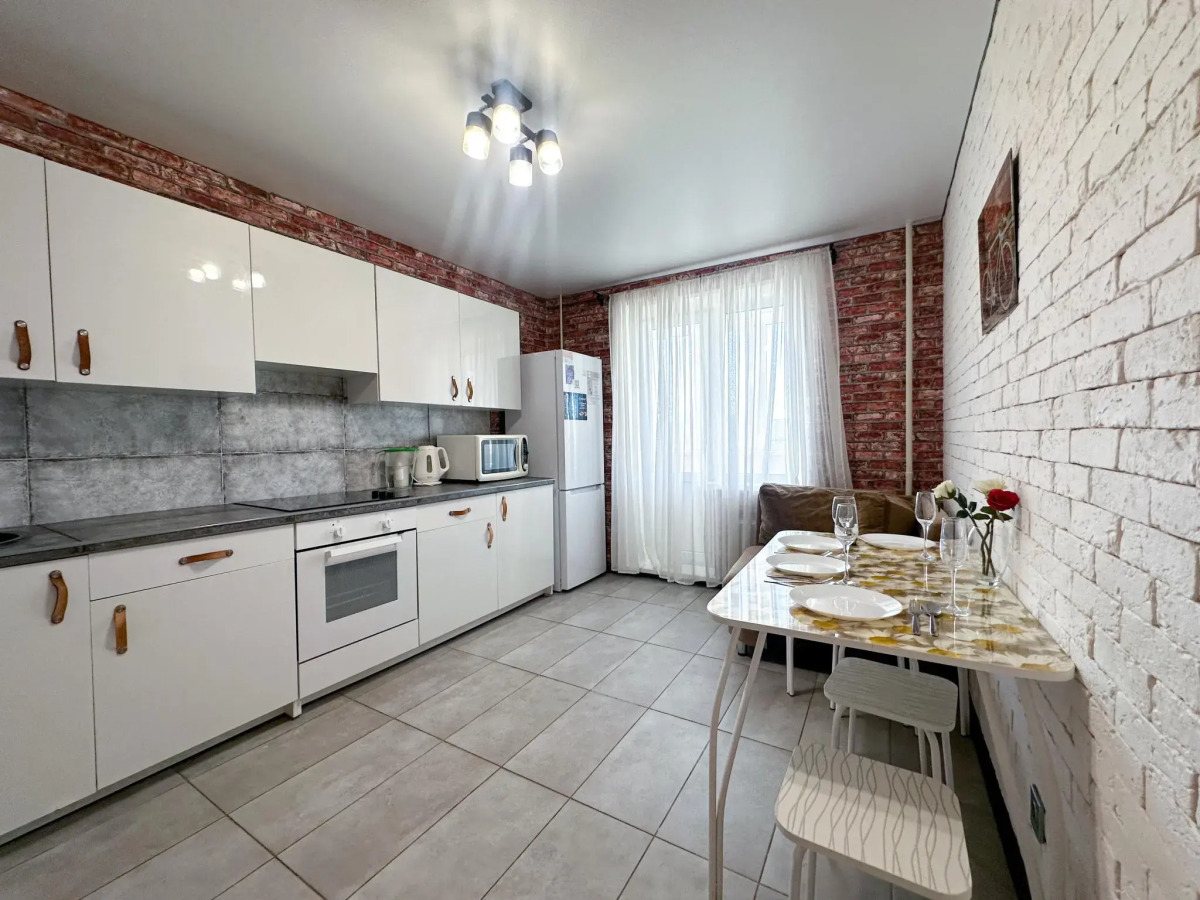 EasyRent (ИзиРент) на улице Тополиная 38