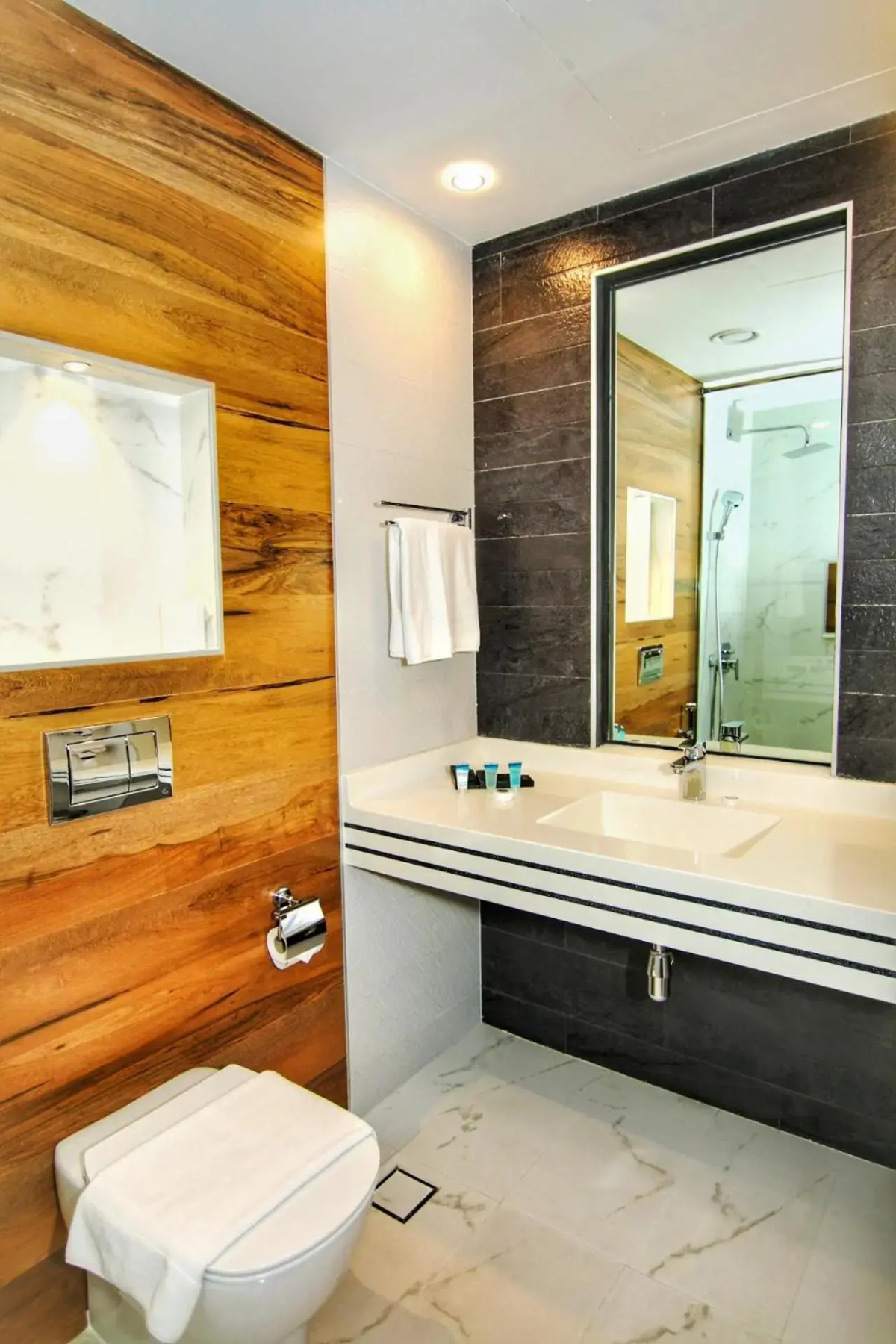 Отель Muscat Gate