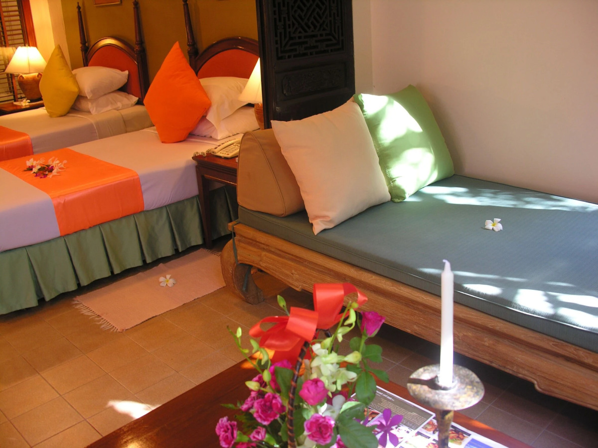 White House Beach Resort And Spa