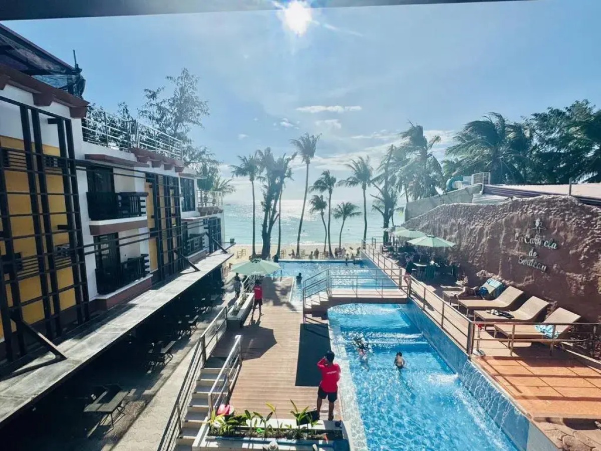 La Carmela De Boracay Resort Hotel