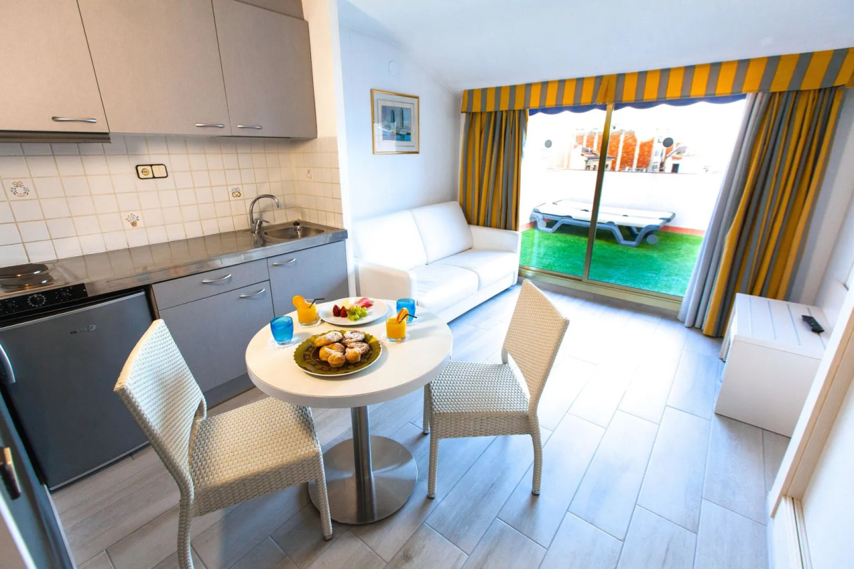 Aparthotel Miami Park