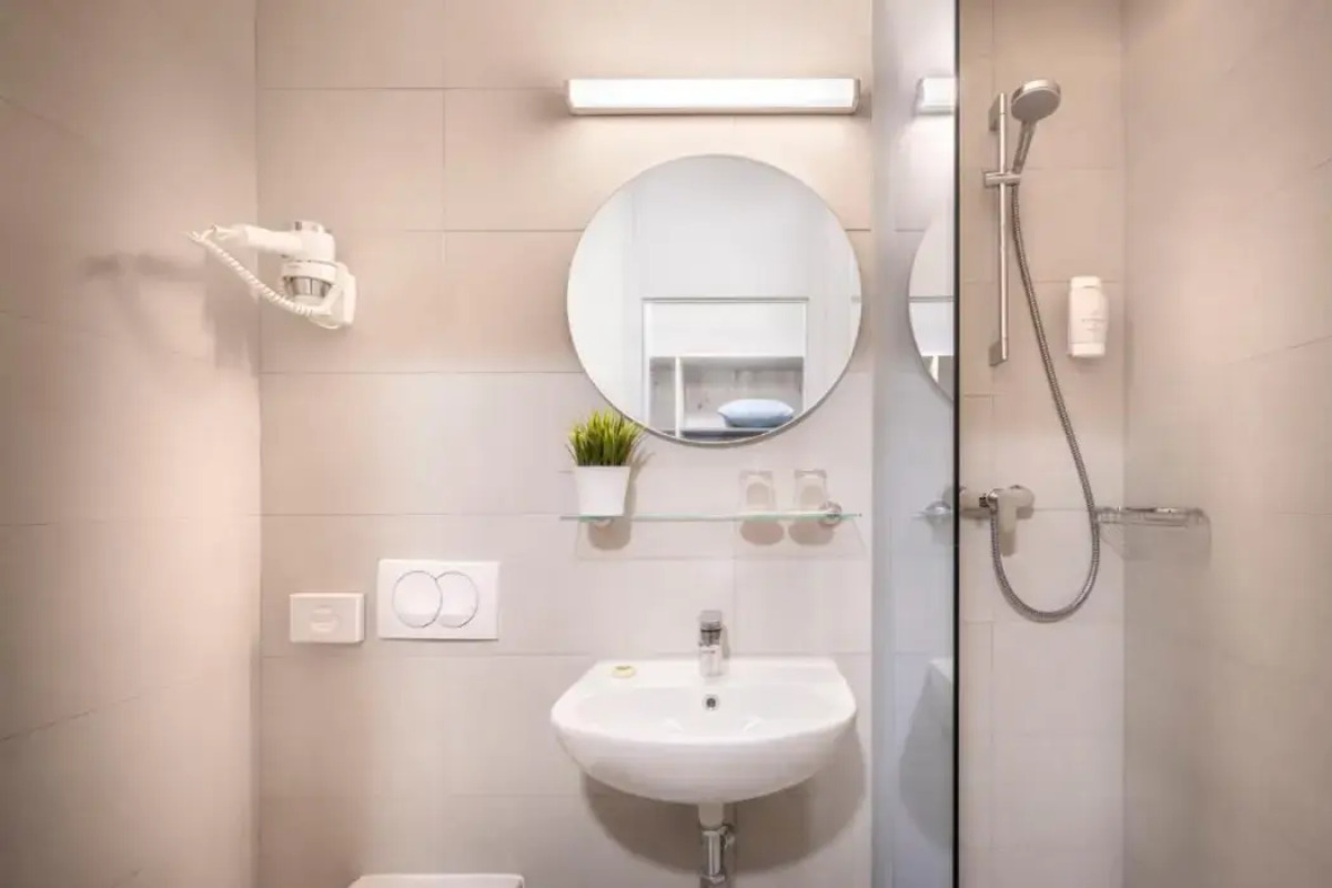 Sunny Baška Hotel by Valamar, ex Corinthia