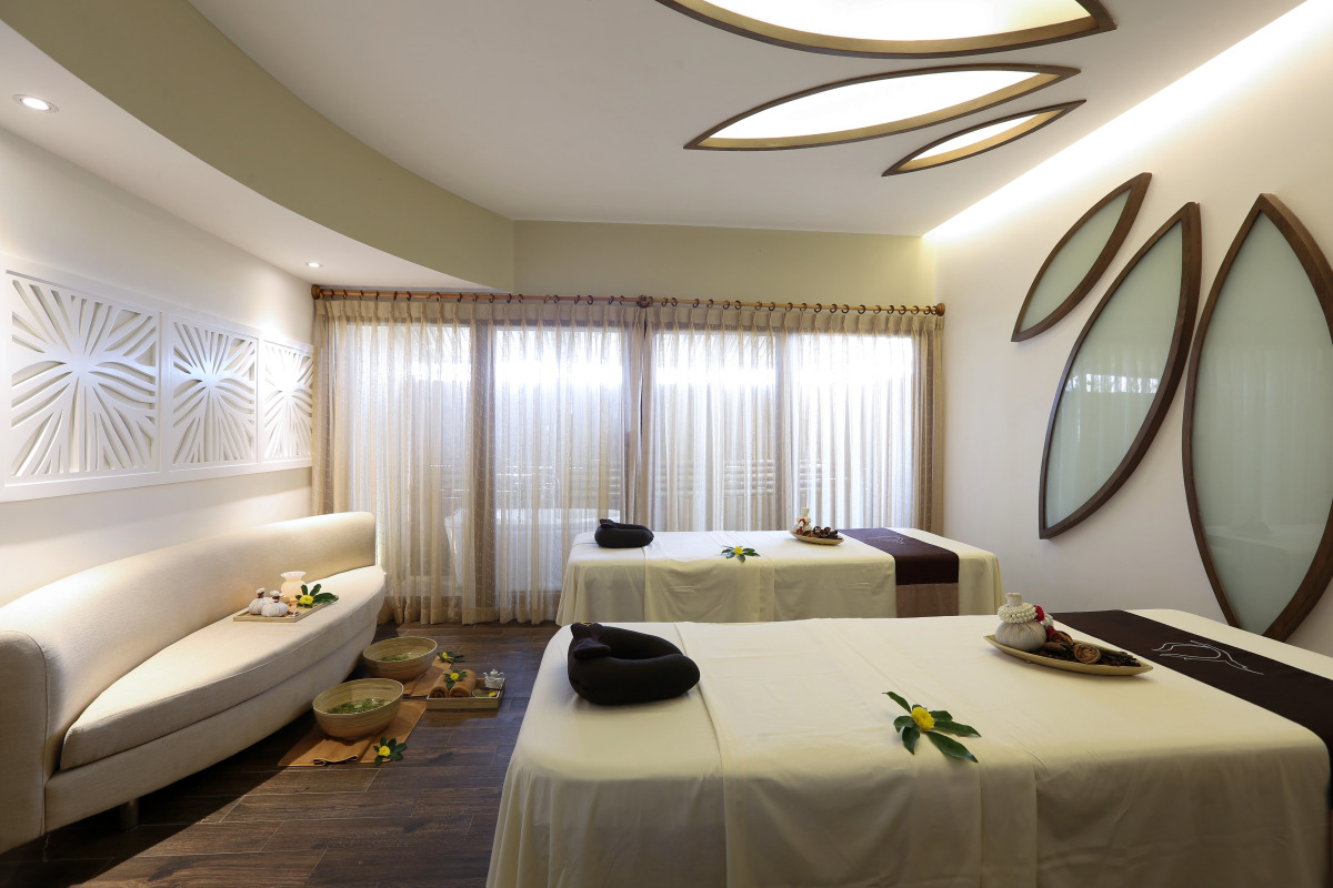 Sandy Beach Non Nuoc Resort