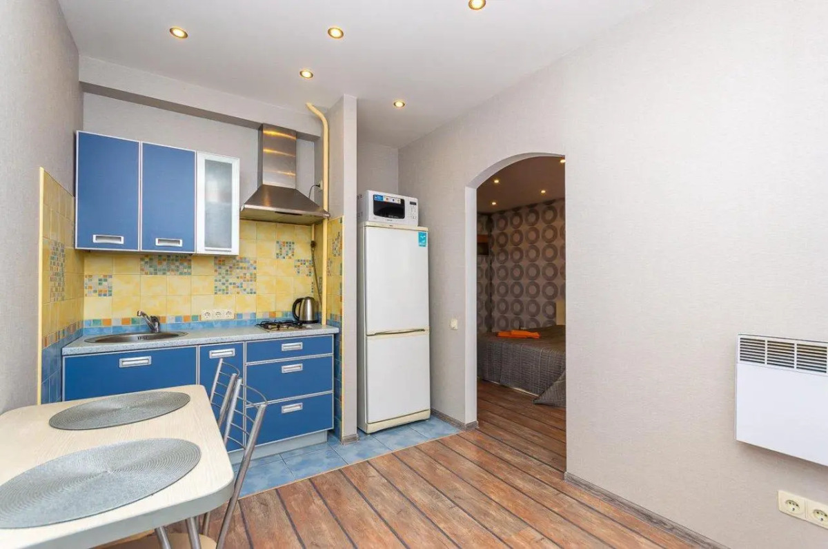 Апартаменты в центре города на улице Энгельса 28