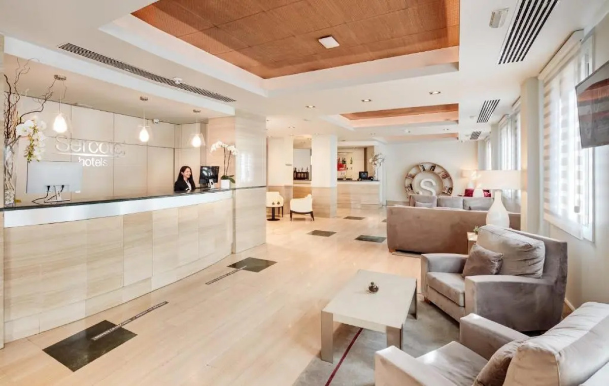 Отель Sercotel Alcalá 611