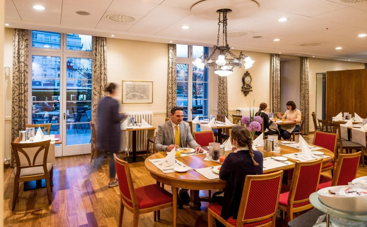 Hotel Schweizerhof Basel