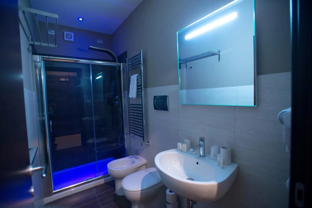 Suite 39 Guest House