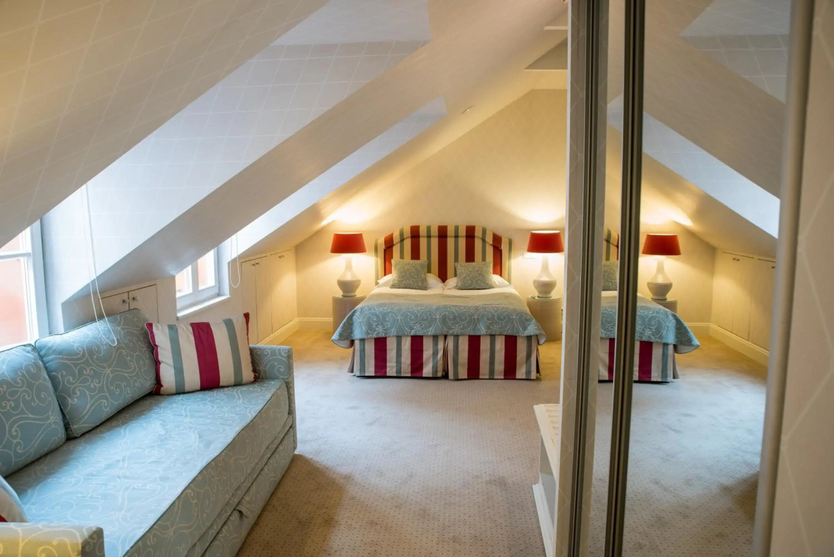 Отель «Апия»